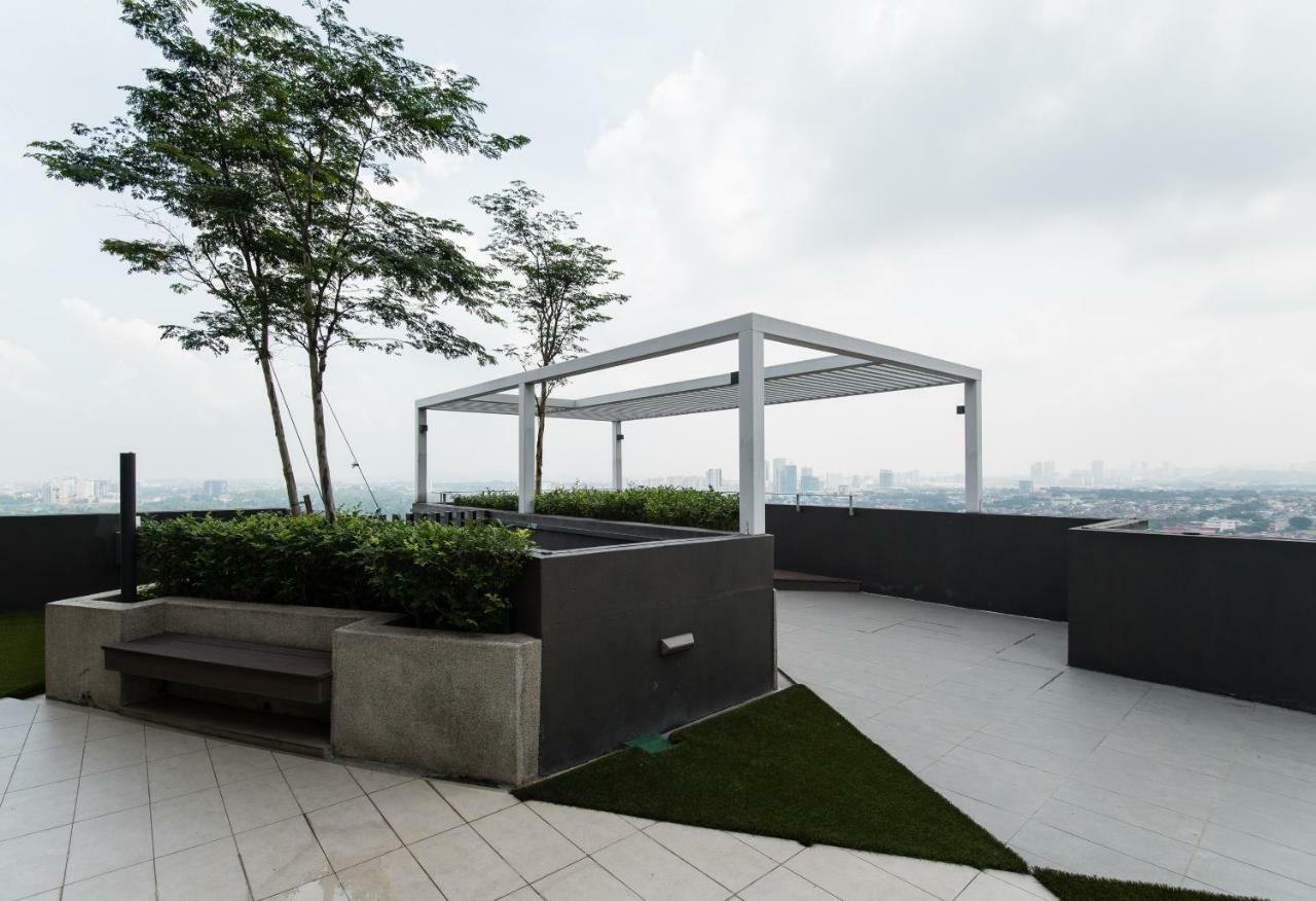 Promo!Emerald Green Stylist Duplex 8Min To Sunway Петалинг Джая Екстериор снимка